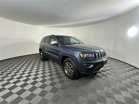 Certified 2020 Jeep Grand Cherokee Limited image 3