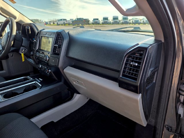 Used 2017 Ford F150 XL w/ Equipment Group 101A Mid AWD/4WD image 12