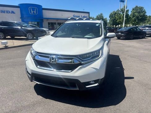 Used 2017 Honda CR-V Touring image 2