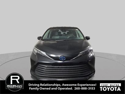 Used 2024 Toyota Sienna LE