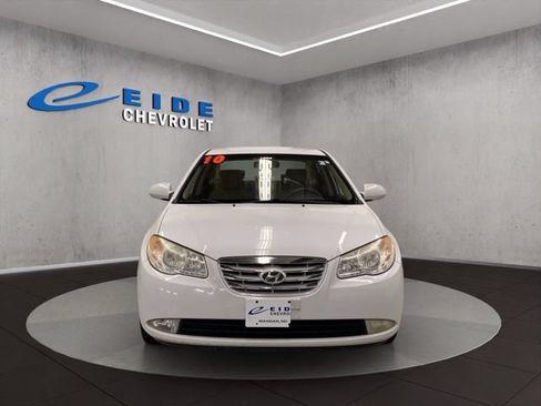 Used 2010 Hyundai Elantra GLS FWD image 7