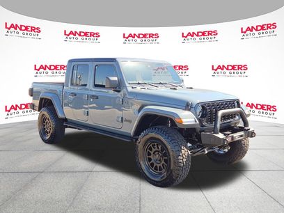 Used 2025 Jeep Gladiator Sport