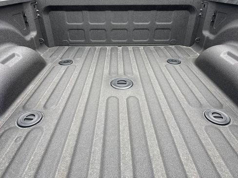 New 2026 RAM 2500 Big Horn AWD/4WD image 11