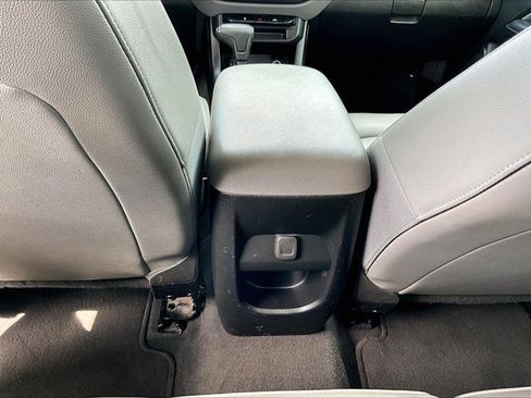 Used 2019 Chevrolet Colorado W/T RWD image 24