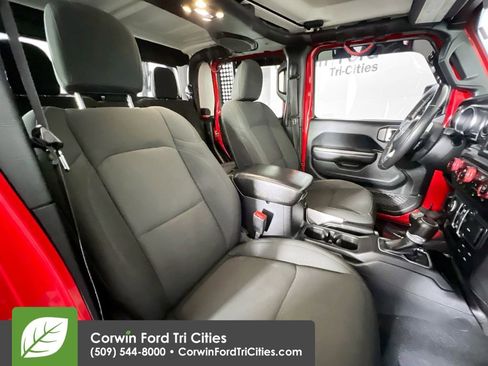 Used 2020 Jeep Gladiator Sport w/ Quick Order Package 24S image 16