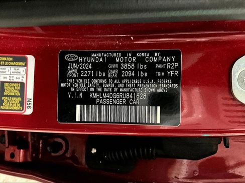 Used 2024 Hyundai Elantra SEL image 19