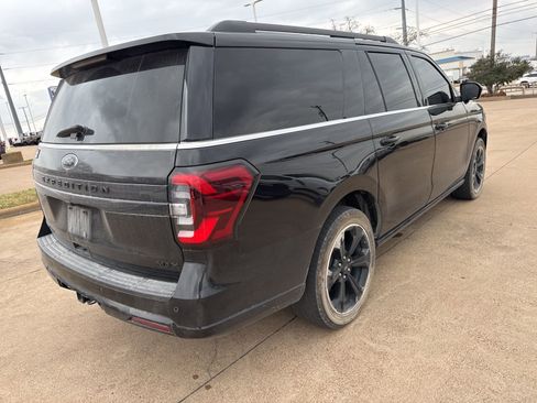 Used 2024 Ford Expedition Max Limited image 7