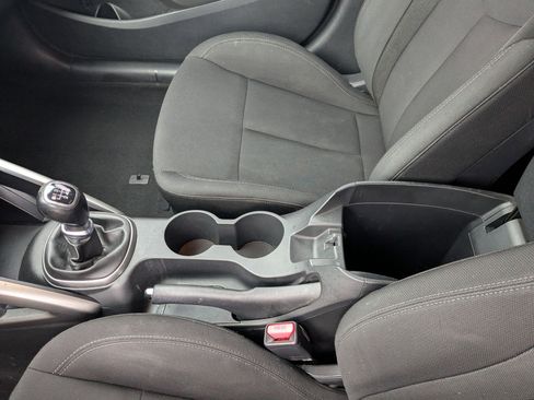 Used 2013 Hyundai Veloster RE:MIX Edition image 27