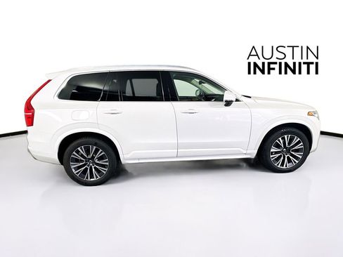 Used 2021 Volvo XC90 T6 Momentum image 8