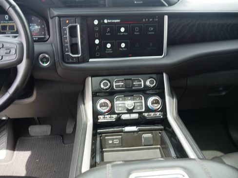 Used 2022 GMC Yukon Denali AWD/4WD image 31