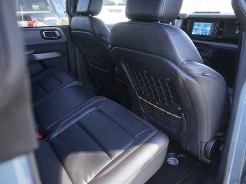 Used 2021 Ford Bronco Badlands w/ Sasquatch Package image 14