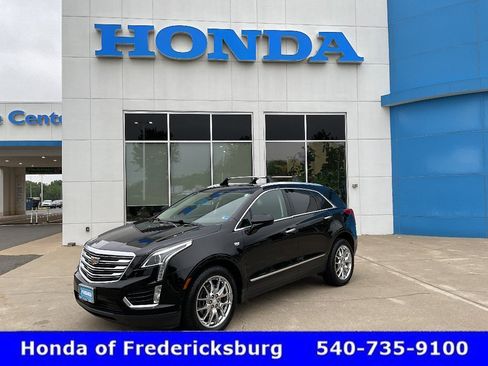 Used 2018 Cadillac XT5 Luxury w/ LPO, Wheel Lock Package AWD/4WD image 1