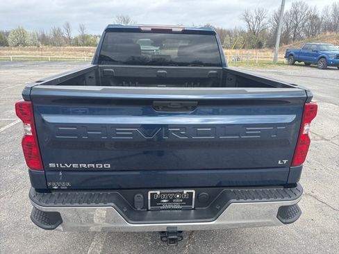 Used 2022 Chevrolet Silverado 1500 LT image 3