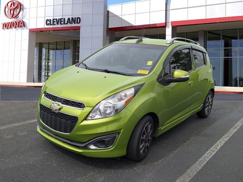 Used 2015 Chevrolet Spark LT FWD image 4