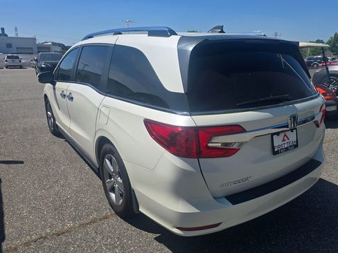 Used 2018 Honda Odyssey EX image 7