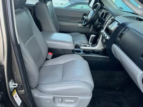 Used 2013 Toyota Sequoia Limited image 28