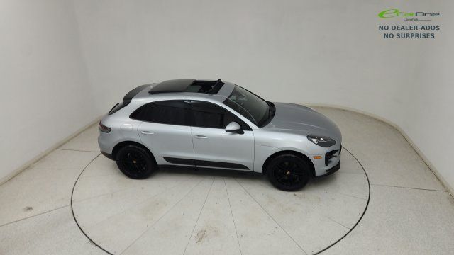 Used 2019 Porsche Macan AWD/4WD image 28
