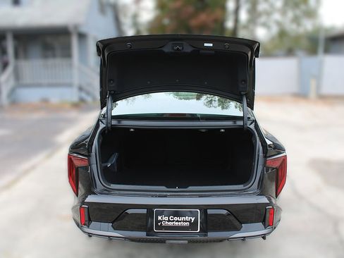 New 2026 Kia K4 GT-Line image 9