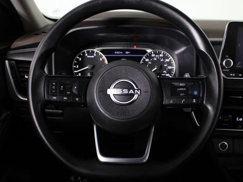 Certified 2023 Nissan Rogue SV image 10