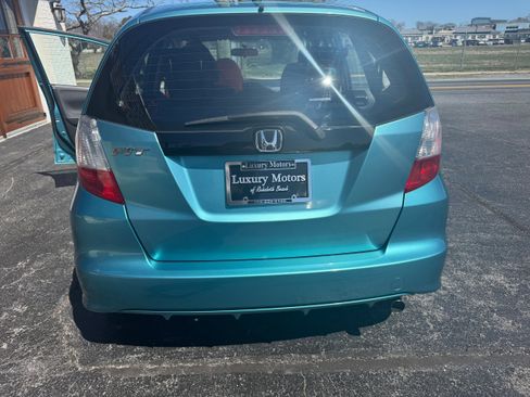 Used 2013 Honda Fit image 7