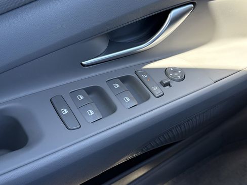 New 2026 Hyundai Elantra SEL Sport Premium image 16