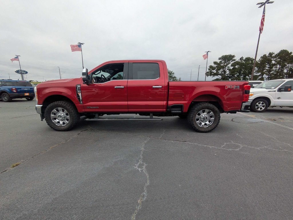 Used 2023 Ford F250 Lariat w/ Lariat Ultimate Package AWD/4WD image 7