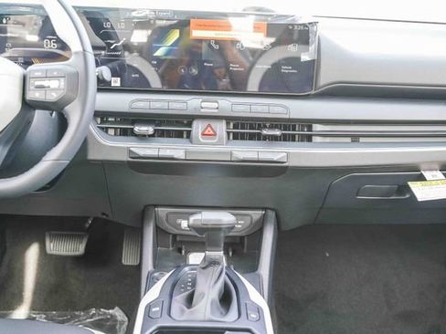 New 2026 Kia K4 GT-Line image 15