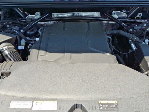 Certified 2025 Audi Q5 Prestige AWD/4WD image 28