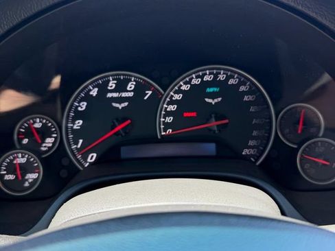 Used 2007 Chevrolet Corvette Convertible w/ Preferred Equipment Group RWD image 16