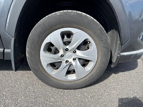 Used 2023 Toyota RAV4 LE image 11