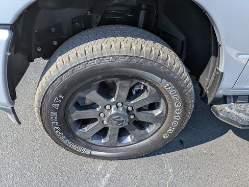 Certified 2026 RAM 2500 Big Horn AWD/4WD image 9