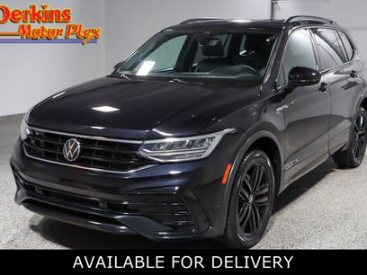 Used 2022 Volkswagen Tiguan SE R-Line