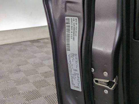 Used 2022 Jeep Cherokee Latitude Lux image 35