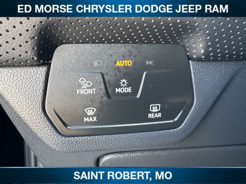 Used 2024 Volkswagen Atlas SEL Premium R-Line AWD/4WD image 23