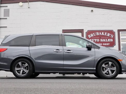 Used 2022 Honda Odyssey EX image 1