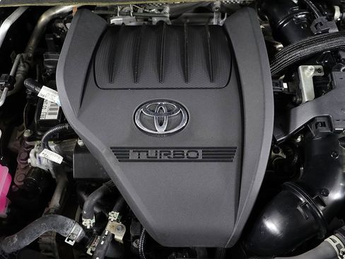 Used 2023 Toyota Highlander Limited AWD/4WD image 17