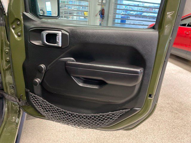 Used 2021 Jeep Wrangler Unlimited Sport AWD/4WD image 15