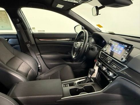 Used 2020 Honda Accord Sport image 47