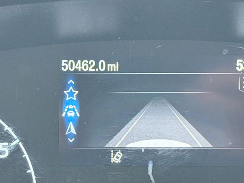 Used 2023 Ford Transit 350 XLT image 9