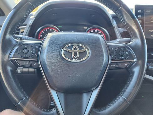 Used 2023 Toyota Camry XSE image 18