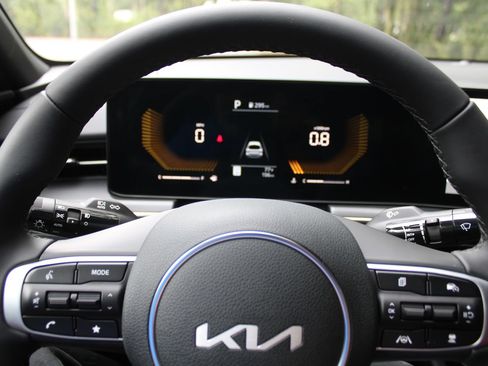 New 2026 Kia K5 GT-Line image 25
