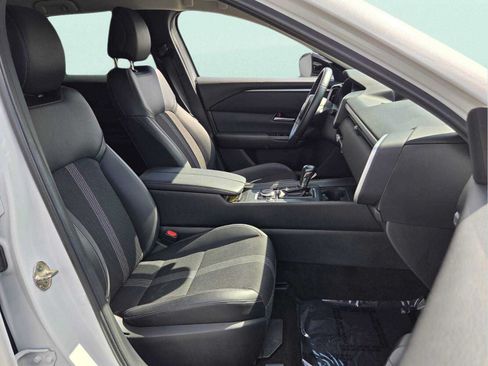 Certified 2025 MAZDA CX-50 AWD 2.5 S w/ Preferred Package image 19