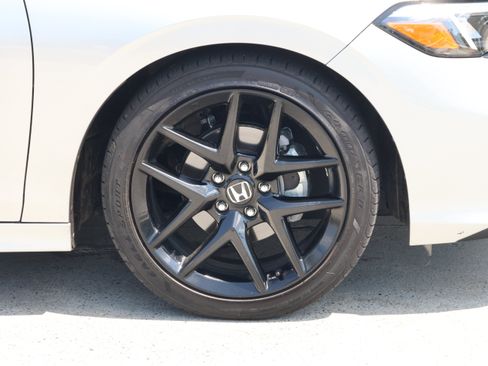 Used 2026 Honda Civic Sport image 11