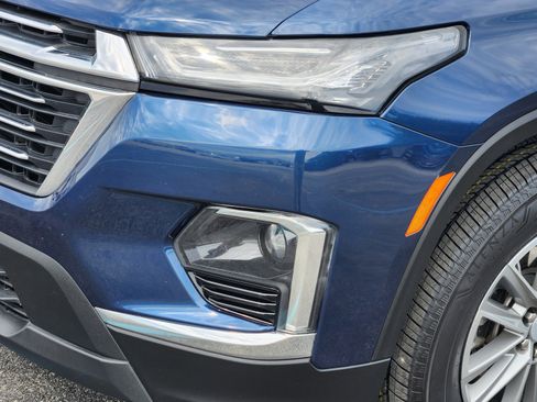 Used 2023 Chevrolet Traverse LT FWD image 27