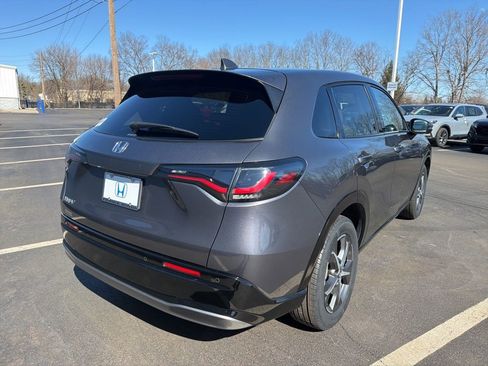 Certified 2023 Honda HR-V EX-L image 5