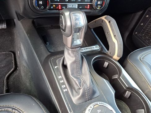 Certified 2025 Ford Bronco Badlands image 15