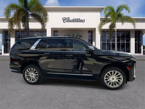 Certified 2024 Cadillac Escalade Premium Luxury image 16