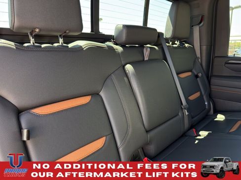 Used 2025 GMC Sierra 3500 AT4 w/ AT4 Premium Plus Package AWD/4WD image 29