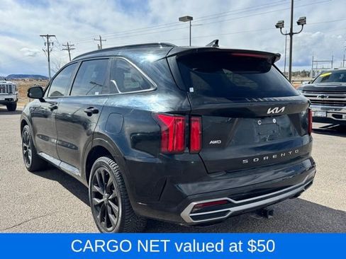 Used 2022 Kia Sorento SX image 3