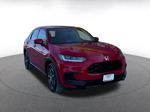 Used 2025 Honda HR-V EX-L image 3